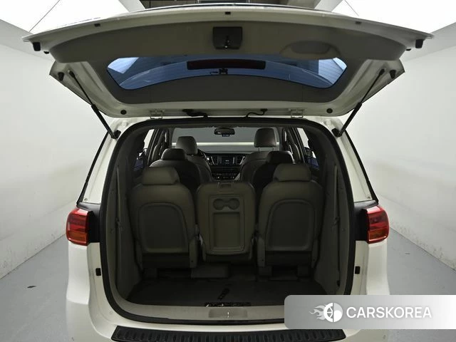 Kia The New Carnival id 4511687 из Кореи 10