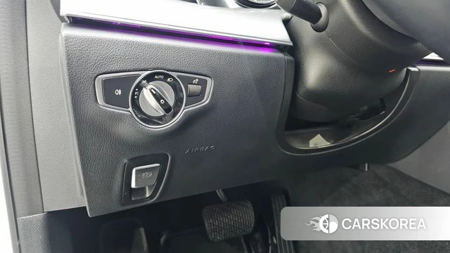 Mercedes-Benz E-Class W213 id 4325323 из Кореи 10