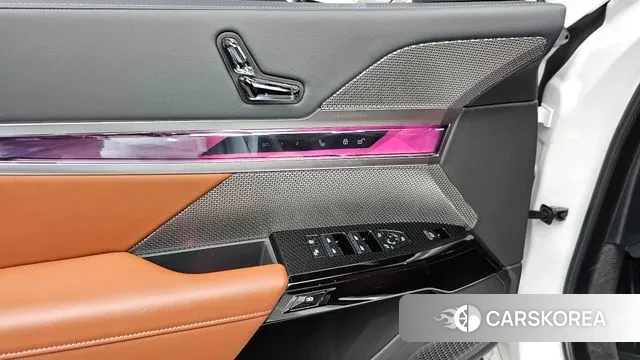 BMW 7 Series (G70) id 3751009 из Кореи 10