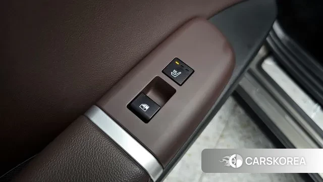 Hyundai Grandeur (GN7) id 3758643 из Кореи 10