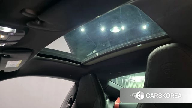 Porsche 911(992) id 4594232 из Кореи 10