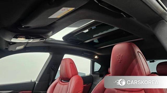 Maserati Levante id 3844956 из Кореи 10