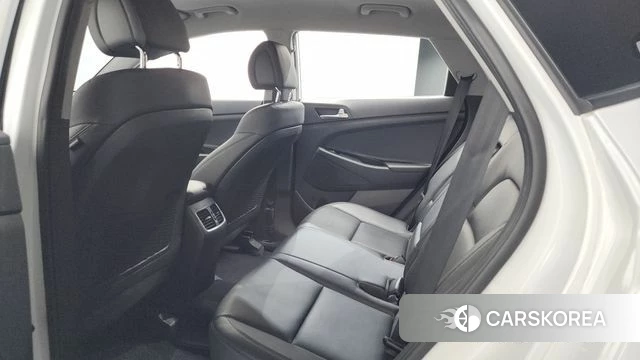 Hyundai All New Tucson id 4403510 из Кореи 10