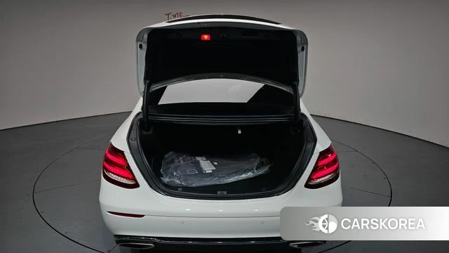 Mercedes-Benz E-Class W213 id 4295183 из Кореи 10