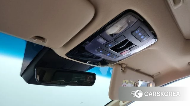 Hyundai Staria id 3921976 из Кореи 10