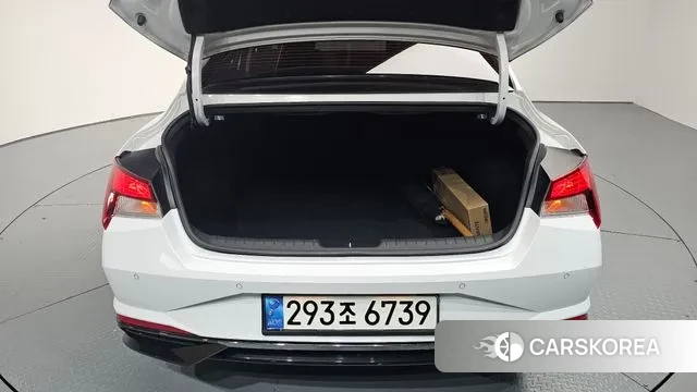 Hyundai Avante (CN7) id 3329484 из Кореи 10