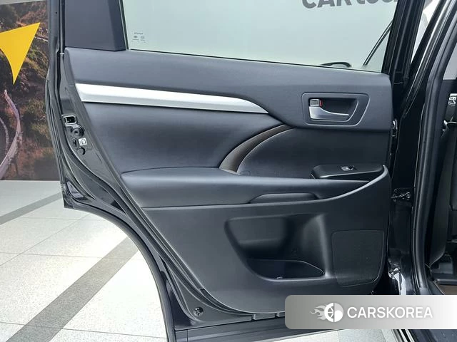 Toyota Highlander id 4218707 из Китая 10