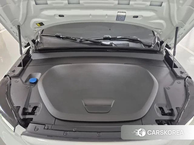 Volvo C40 Richards id 3332899 из Кореи 10