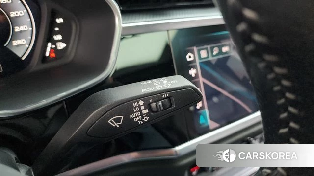 Audi Q3 (F3) id 3878999 из Кореи 10