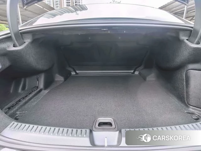 Mercedes-Benz E-class id 4353413 из Китая 10