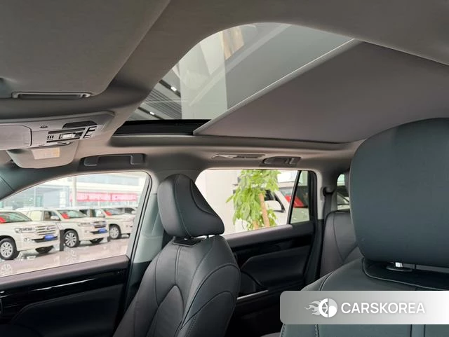 Toyota Highlander id 4348499 из Китая 10
