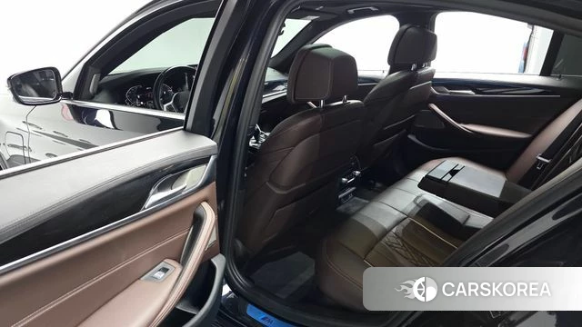 BMW 5 Series (G30) id 3904169 из Кореи 10