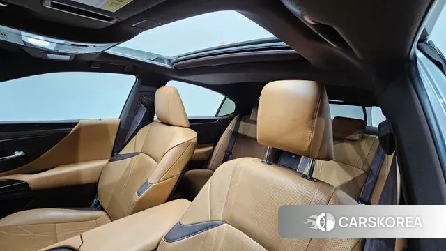 Lexus ES300h 7th generation id 3357056 из Кореи 10