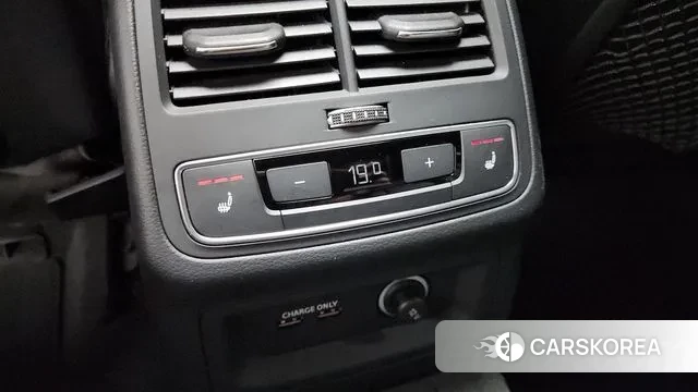 Audi A4 (B9) id 3483424 из Кореи 10