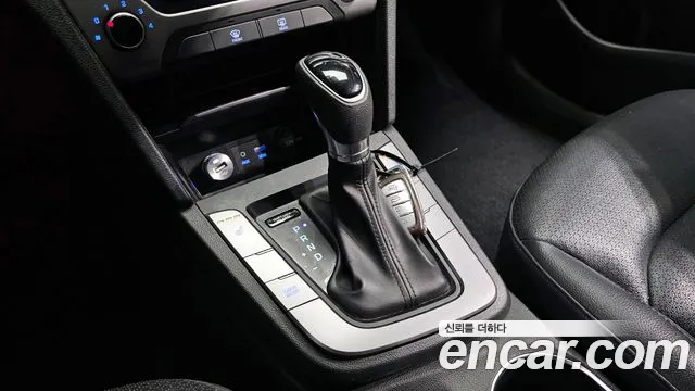 Hyundai Avante AD id 2533117 из Кореи 10