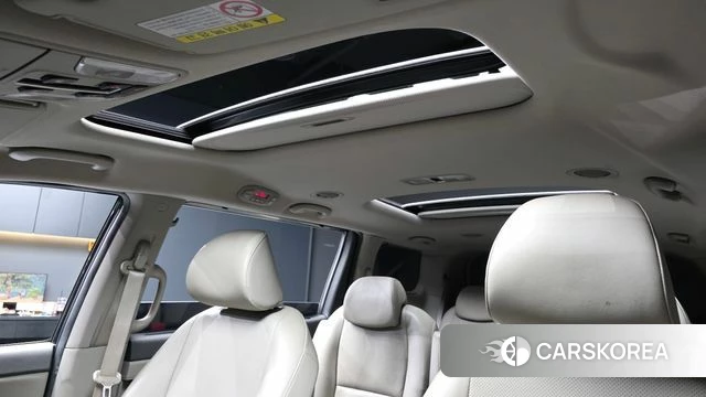Kia All New Carnival id 4850219 из Кореи 10