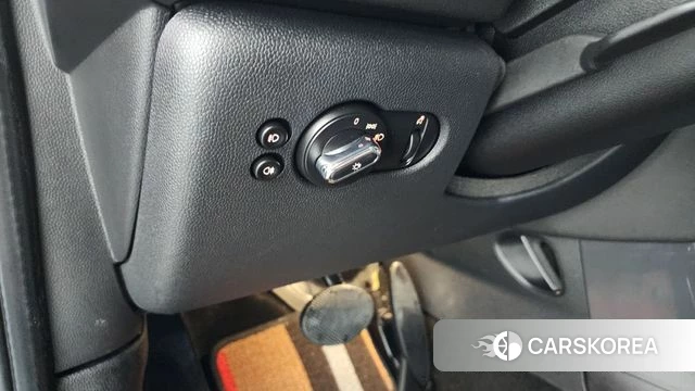 Mini Cooper D id 4776519 из Кореи 10