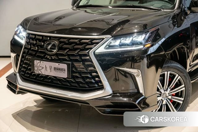 Lexus LX id 4262484 из Китая 10