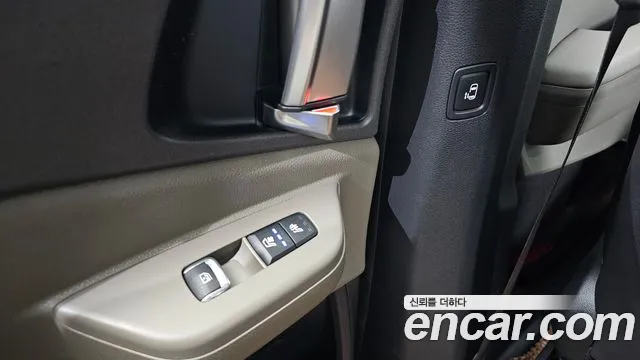 Kia The New Carnival 4th Generation id 2735426 из Кореи 10