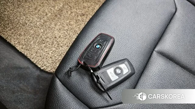 BMW 3 Series (F30) id 3423530 из Кореи 10