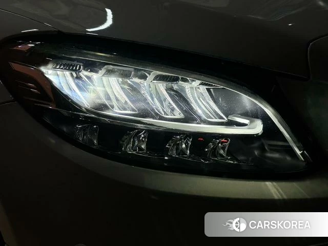 Mercedes-Benz Class C id 4290147 из Китая 10