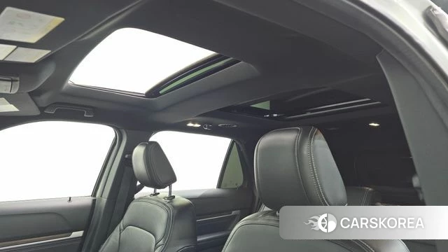 Ford Explorer id 3942850 из Кореи 10