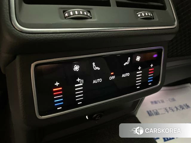 Audi A6L id 4399662 из Китая 10