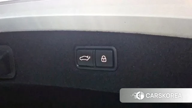 Genesis G90 id 3444704 из Кореи 10