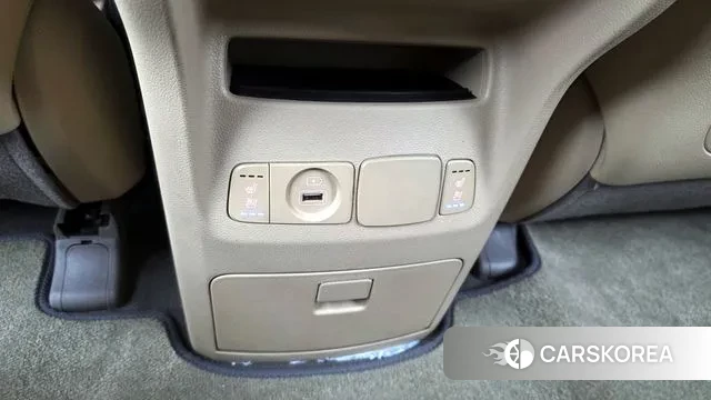 Kia The New Carnival id 2986145 из Кореи 10