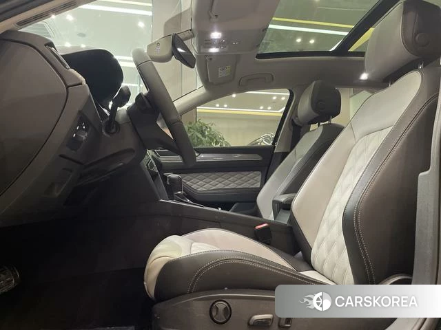 Volkswagen Magotan id 4207068 из Китая 10
