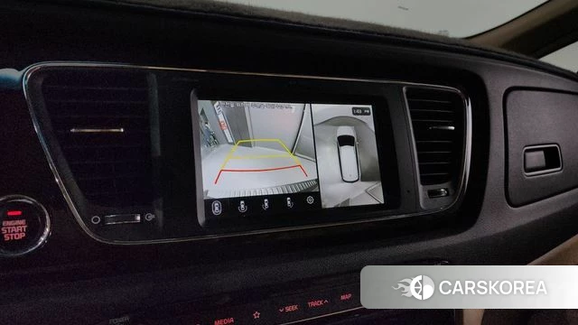 Kia The New Carnival id 4339705 из Кореи 10