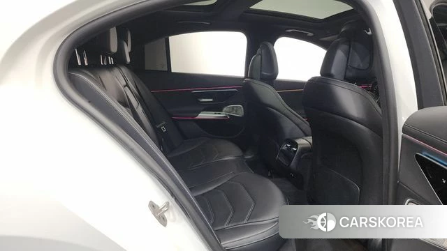 Mercedes-Benz E-Class W214 id 3914336 из Кореи 10