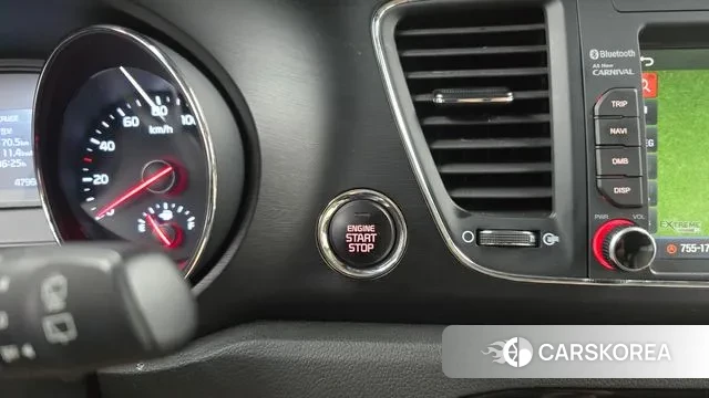 Kia The New Carnival id 2976768 из Кореи 10