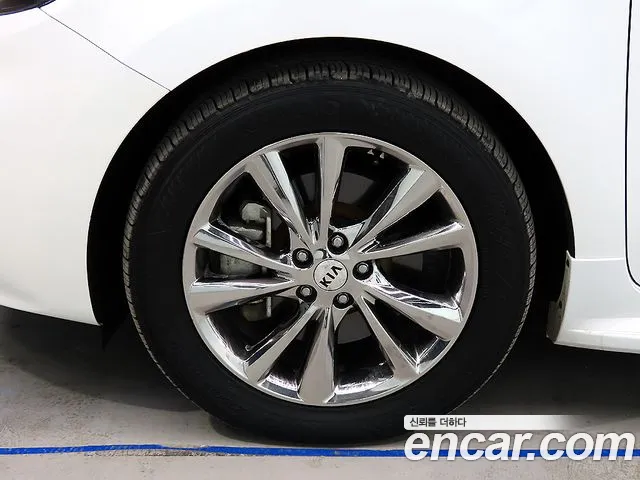 Kia The New Carnival id 2388952 из Кореи 10