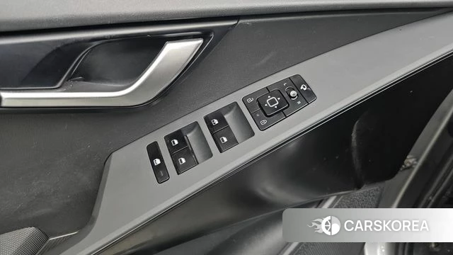 Kia Di Ol Nu Niro id 4293177 из Кореи 10