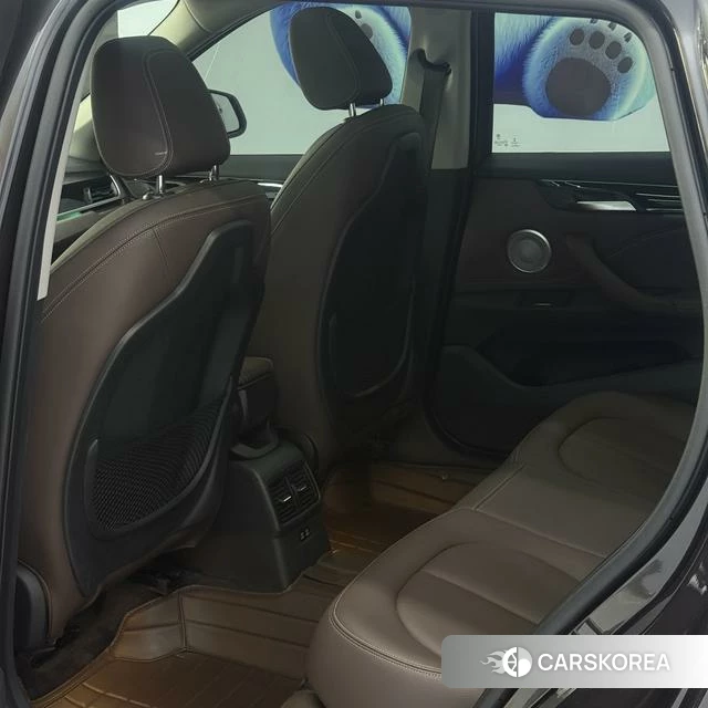 BMW X1 id 4291313 из Китая 10