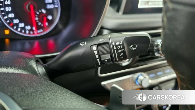 Genesis G70 id 4225356 из Кореи 10