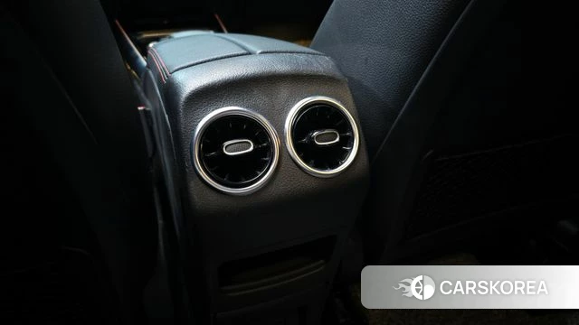 Mercedes-Benz GLA - Class H247 id 4293813 из Кореи 10