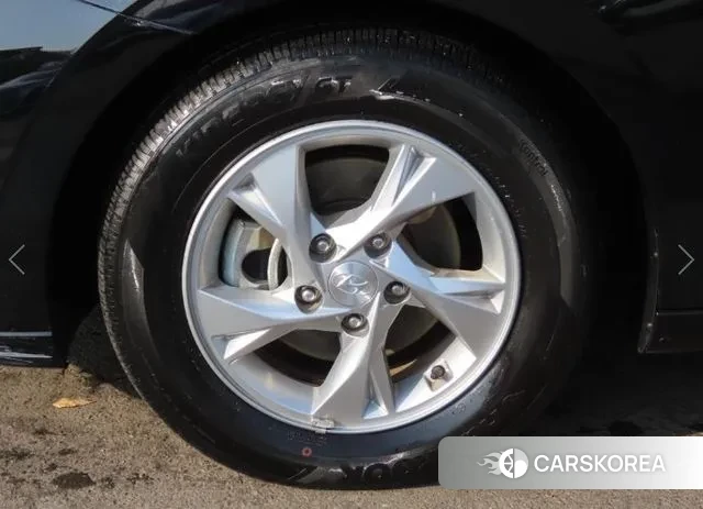 Hyundai Avante (CN7) id 3493351 из Кореи 10