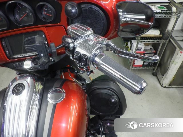 Harley-Davidson Street Glide FLHXSE1920 CVO id 3947960 из Японии 10
