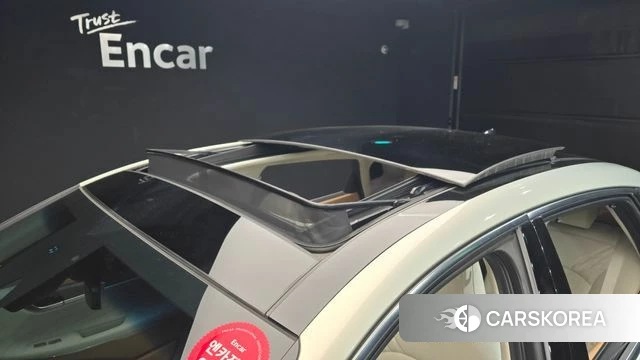 Hyundai The New Grandeur IG Hybrid id 4244382 из Кореи 10