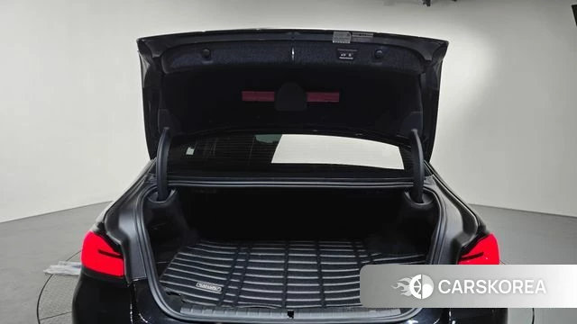 BMW 5 Series (G30) id 4632351 из Кореи 10