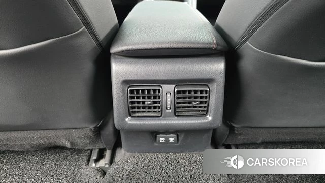 Toyota Camry (XV70) id 4689422 из Кореи 10