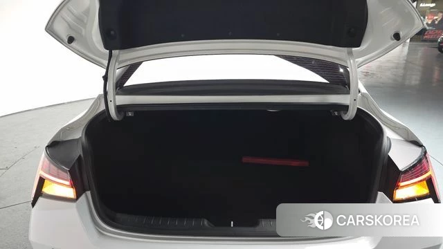 Hyundai Avante (CN7) id 3800372 из Кореи 10