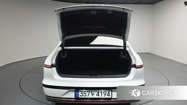 Hyundai Grandeur Hybrid (GN7) id 4488701 из Кореи 10