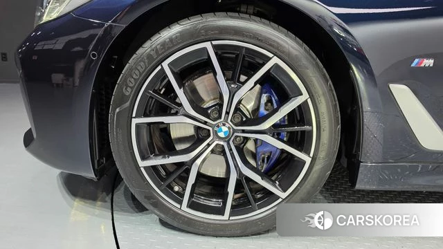 BMW 5 Series (G30) id 4855020 из Кореи 10