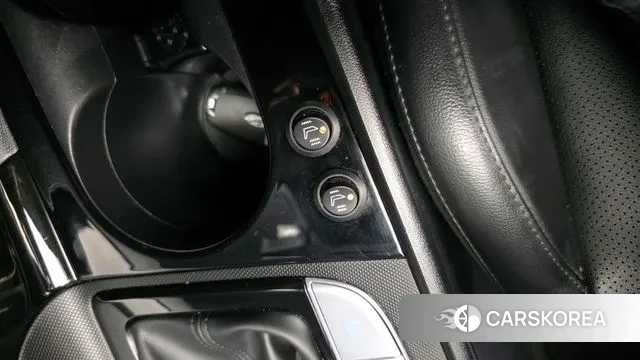 Hyundai Avante Hybrid (CN7) id 3411537 из Кореи 10