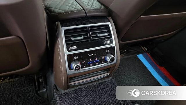 BMW 7 Series (G11) id 4250929 из Кореи 10