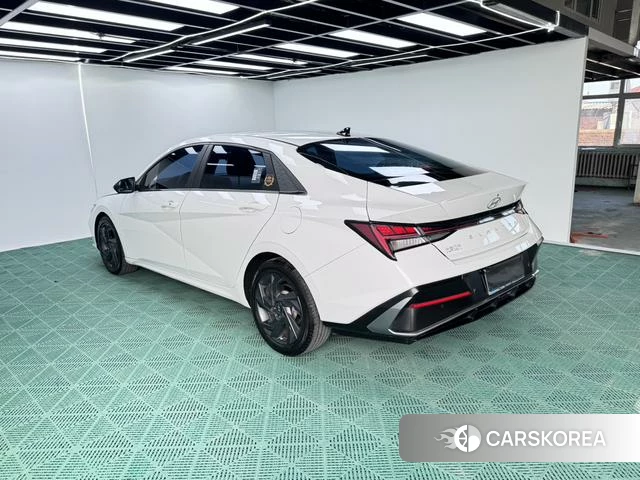 Hyundai Elantra id 4335804 из Китая 10