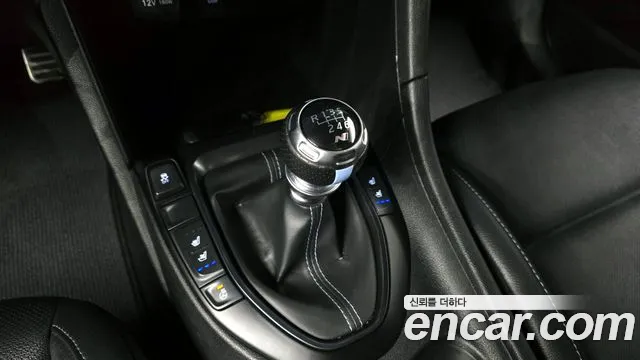 Hyundai Veloster (JS) id 2755243 из Кореи 10